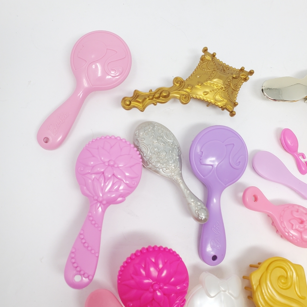 Variety of Toy Brushes Barbie/My little Pony/Other brands Lot of  22 Different t - Picture 4 of 8